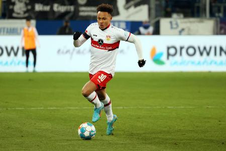 Roberto Massimo (ab 79.) - ohne Bewertung - Brachte frischen Mut in die Offensivaktionen der Schwaben, weil er sich auch einfach einmal ins Dribbling traute. Belohnte sich aber nicht mehr. Segelte Zentimeter an einer Flanke und einem wohl sicheren Treffer vorbei (85.).