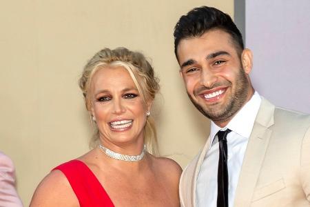 Schwangere Britney Spears: Babybauch ist bereits zu erahnen Schwangere Britney Spears: Babybauch ist bereits zu erahnen