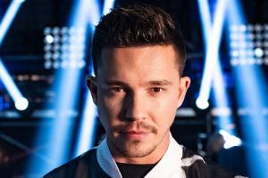 "The Masked Singer": Nico Santos rätselt, zwei Stars werden enttarnt