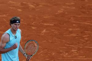 Zverev zieht souverän ins Achtelfinale von Monte Carlo ein