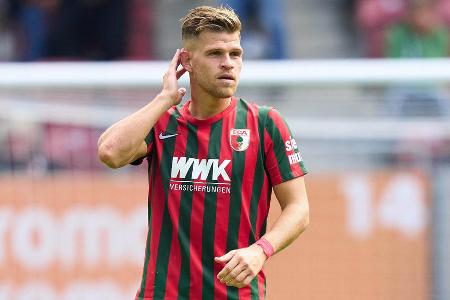 ANGRIFF: Florian Niederlechner (bis 56.) - Note: 3,0 - Agierte am Ball teilweise clever und leitete das Leder bei den Kontern oft schnell weiter. Machte viel richtig und agierte als ständiger Impulsgeber. Streute aber zeitweise leichte Fehler ein.