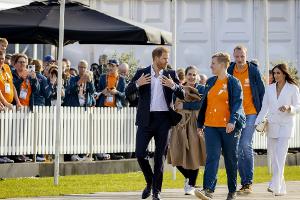 Prinz Harry zu Invictus Games in Den Haag eingetroffen