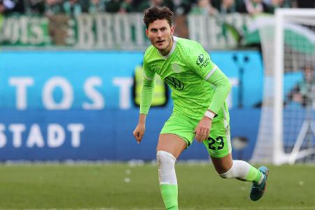 ANGRIFF: Jonas Wind (bis 81.) - Note: 2,5 - Präsentierte sich hinter der Spitze sehr beweglich und überraschte den BVB teilweise durch seine Laufwege. Spielte die Top-Chance für Nmecha mit viel Übersicht heraus (4.). Sorgte nach der Pause dann selbst für Torgefahr (46.). Mit Abstand bester VfL-Spieler.