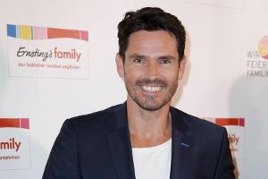 Ex-"Bachelor" Jan Kralitschka hilft Familien bei der Wohnungssuche