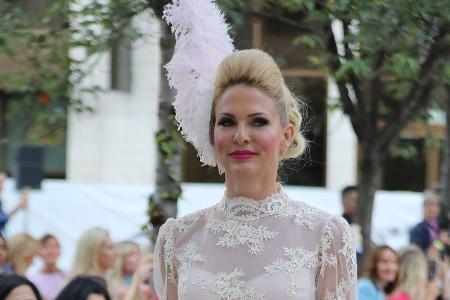 Sonya Kraus: Wegen ihrer Chemo hat sie inzwischen Sonya Kraus: Wegen ihrer Chemo hat sie inzwischen