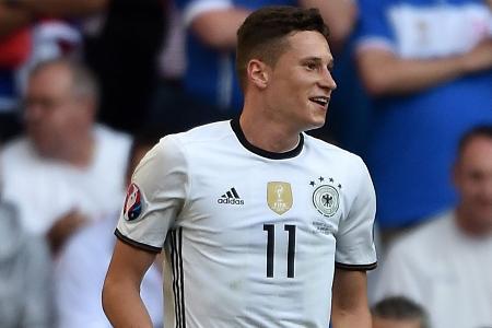 Fußballstar Julian Draxler wird zum ersten Mal Vater Fußballstar Julian Draxler wird zum ersten Mal Vater
