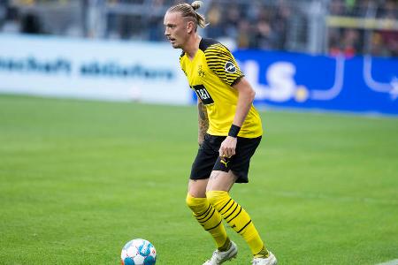 ABWEHR: Marius Wolf (bis 87.) - Note: 4,0 - Leistete sich im Stellungsspiel deutliche Schwächen und ließ sich mitunter zu leicht aus der Abwehrkette ziehen. Hatte in den Zweikämpfen mit Coman seine Momente, machte Situationen durch eigene Ballverluste in der heißen Zone aber auch teilweise unnötig spannend. Im Vorwärtsgang immerhin bemüht.