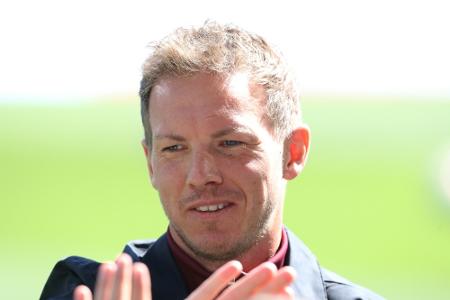 Nach PK-Spruch: Nagelsmann besucht Freiwillige Feuerwehr Nach PK-Spruch: Nagelsmann besucht Freiwillige Feuerwehr