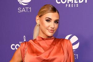 Ex-"Bachelorette" Gerda Lewis vom Flughafen-Zoll abgefangen