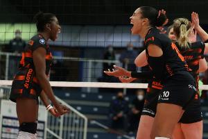 Stuttgarter Volleyballerinnen gleichen im Finale aus