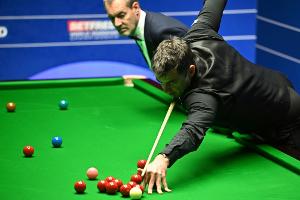 Snooker-WM: O'Sullivan zieht souverän ins Finale ein