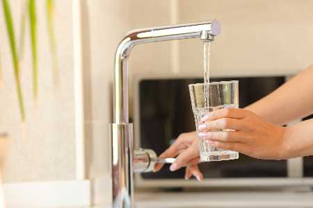 Diese Fehler machen wir alle beim Wassertrinken Leitungswasser