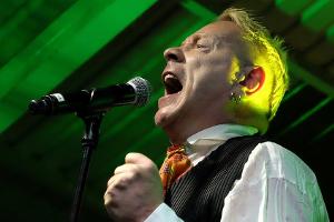 Sex Pistols bringen Skandal-Song "God Save The Queen" noch mal heraus