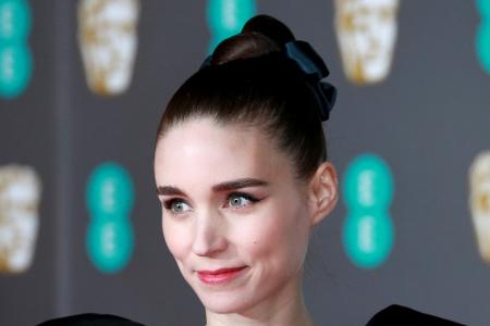 Diese Stars starteten ihre Karriere in einem Horrorfilm