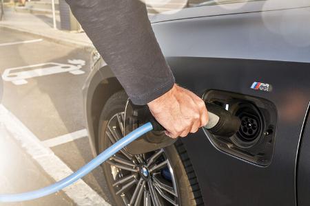 BMW 330e, Exterieur