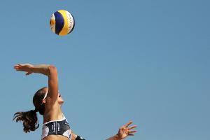 Beachvolleyball: Laboureur/Schulz im Finale von Katar