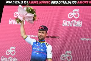 Cavendish gewinnt dritte Giro-Etappe im Massensprint