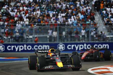 Verstappen triumphiert auch in Miami