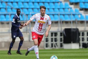 Hannover holt Besuschkow aus Regensburg