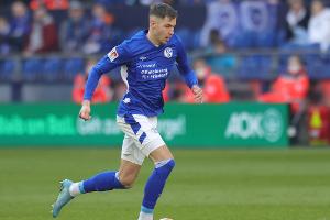 Schalke verpflichtet Pieringer fest