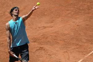 Zverev im Halbfinale von Rom wieder gegen Tsitsipas