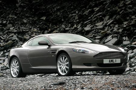 Aston Martin DB9 2004