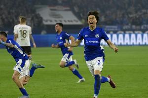 Aufstiegsparty: Schalke feiert seine "geilen Jungs"