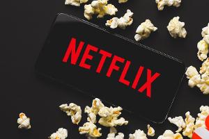 Werbung und Zusatzgebühren: Wie Netflix ums Überleben kämpft