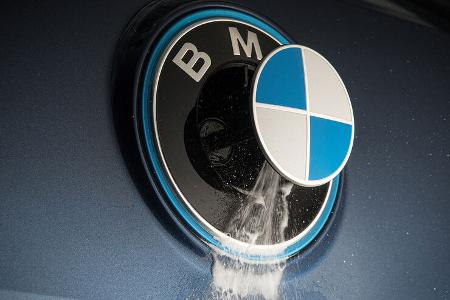 BMW iX xDrive 67