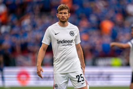 Christopher Lenz (ab 101.) - ohne Bewertung - Kam in der hochbrisanten Verlängerung zu seinem erst zweiten Auftritt in der Europa League in dieser Saison. Bot gegen den flinken Sakala die nötige Härte und stellte die Außenbahn umsichtig zu.