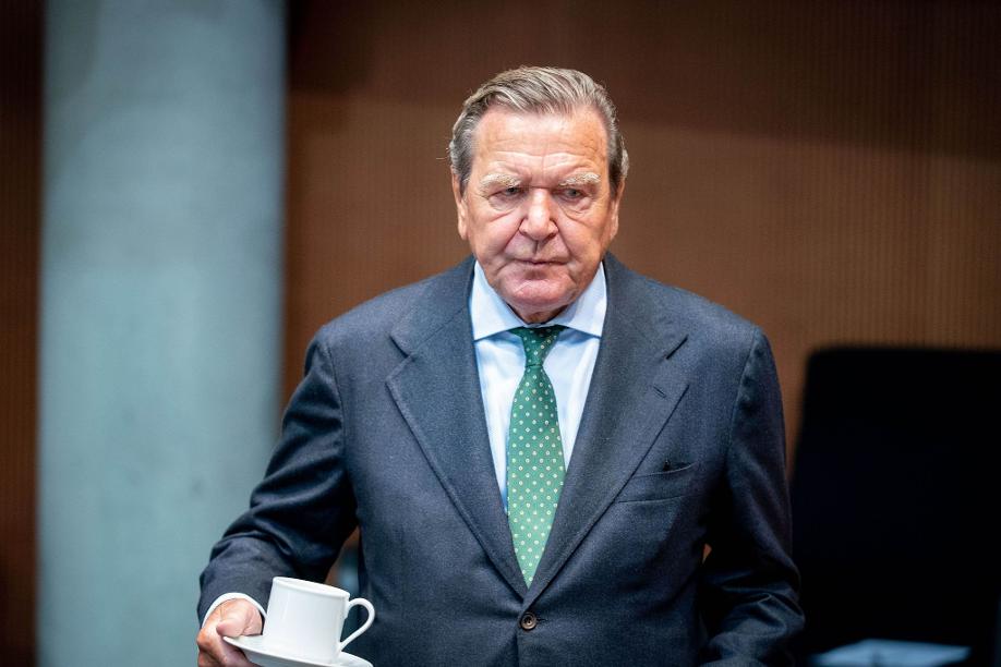 Der ehemalige Bundeskanzler Gerhard Schröder (SPD) steht wegen seiner Tätigkeiten für russische Unternehmen in der Kritik.
