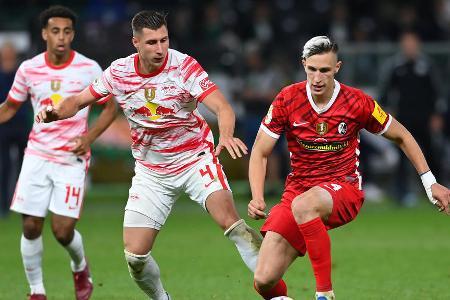 SC Freiburg vs. RB Leipzig: Noten und Einzelkritik - Am Samstagabend trafen im Berliner Olympiastadion der SC Freiburg und RB Leipzig im Finale des DFB-Pokals aufeinander. In einem intensiven Endspiel brachte erst das Elfmeterschießen die Entscheidung. Dort siegten die Sachsen letztlich mit 4:2. Alle Akteure in der Einzelkritik: