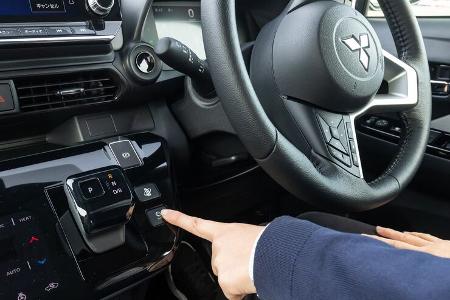 Mitsubishi EK X EV Elektroauto Kei-Car