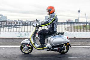 Eigenes Auto viel wichtiger als Fahrrad und Bus