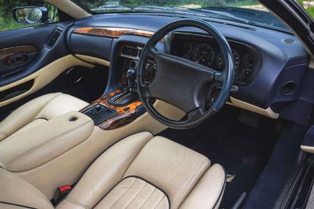 Aston Martin DB7 (1997)