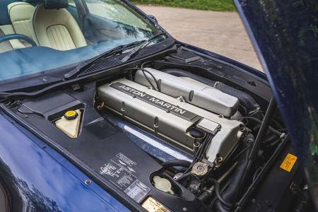 Aston Martin DB7 (1997)