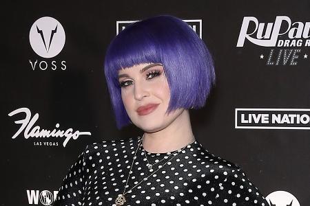 Schwangere Kelly Osbourne feiert ein Jahr Alkoholabstinenz