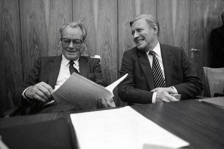 Helmut Schmidt_imago52357699h.jpg