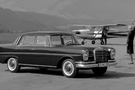 Mercedes-Benz 220Sb 