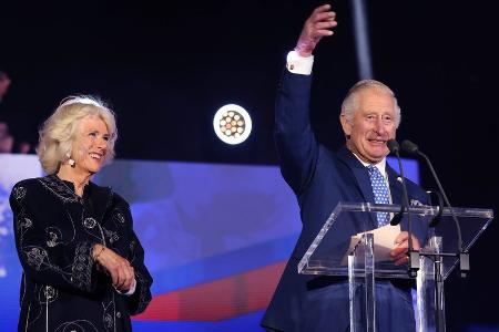 Prinz Charles dankt seiner Prinz Charles dankt seiner