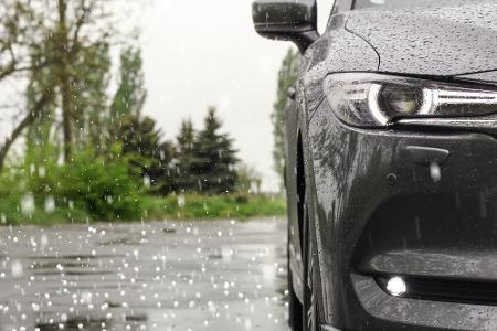 Achtung Sommergewitter: Was tun bei Hagelschäden und Co.