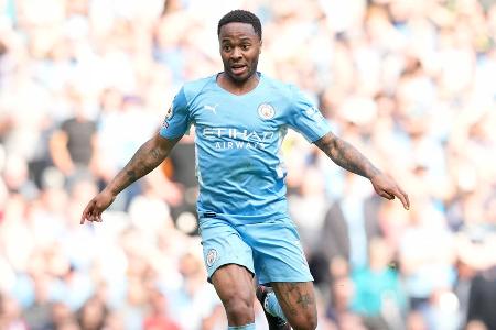 Wird gehandelt: Raheem Sterling (Manchester City) - Raheem Sterling soll in den Münchner Planungen ebenfalls eine Rolle spielen - zumindest laut der englischen 'Sun'. Unter Trainer Pep Guardiola war der Linksaußen bei Manchester City zuletzt nicht mehr glücklich, eine Verlängerung seines 2023 auslaufenden Arbeitspapiers kommt wohl nicht mehr zustande.