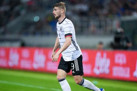 ANGRIFF: Timo Werner (bis 78.) - Note: 5,0 - Suchte die Wege in die Tiefe, tappte aber insgesamt zu oft ins Abseits. War deshalb vor dem Tor lange fast kein Faktor. Verzog bei seiner einzigen Chance zudem deutlich (43.). In Sachen Passsicherheit und Zweikampfbilanz ebenfalls klar mit Steigerungsbedarf.