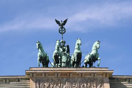 Platz1: Berlin. In der Hauptstadt sind die Frauen schlank und haben dabei eine große Oberweite.