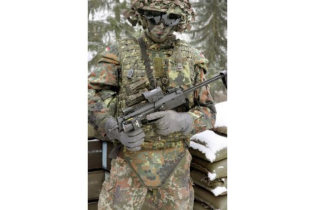 imago Papsch Maschinenpistole MP7.jpg