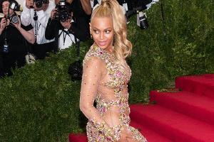Beyoncé begeistert mit feurigem "Vogue"-Cover