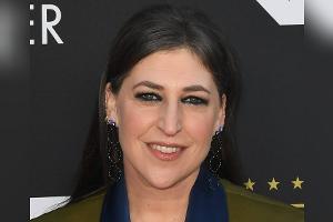 "Kein Witz": Mayim Bialik hat Corona - und gibt Gesundheitstipps