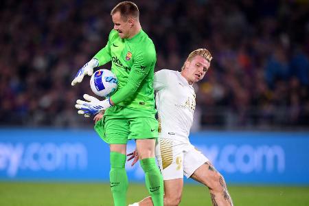 Platz 9: Marc-André ter Stegen (FC Barcelona) - Spielte für seine Verhältnisse eine schwache Saison, wobei die gesamte Mannschaft in 2021/22 hinter ihren Erwartungen blieb. Konnte aber immerhin in elf von 35 Liga-Spielen ohne Gegentreffer bleiben.