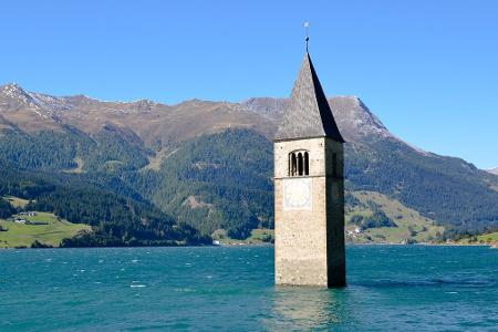 Neben der Autobahn: Szenische Straßen durch die Alpen