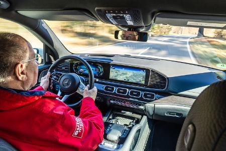 Mercedes GLE 350e, Cockpit